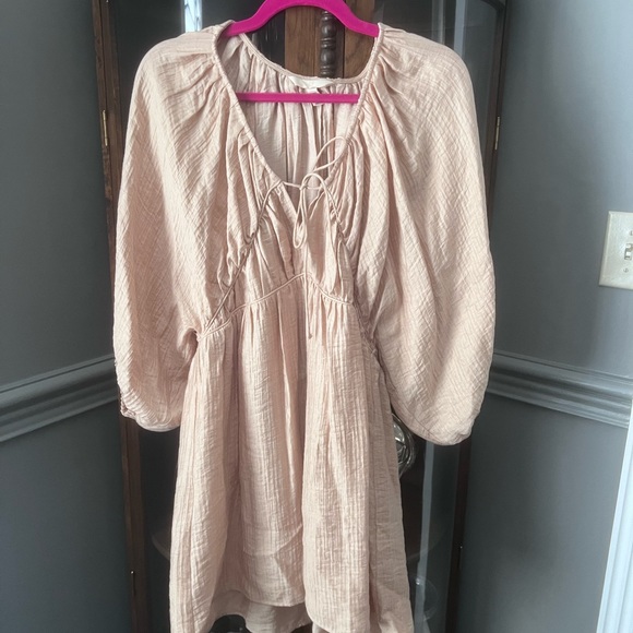 H&M beige dress size extra small. - Picture 5 of 7